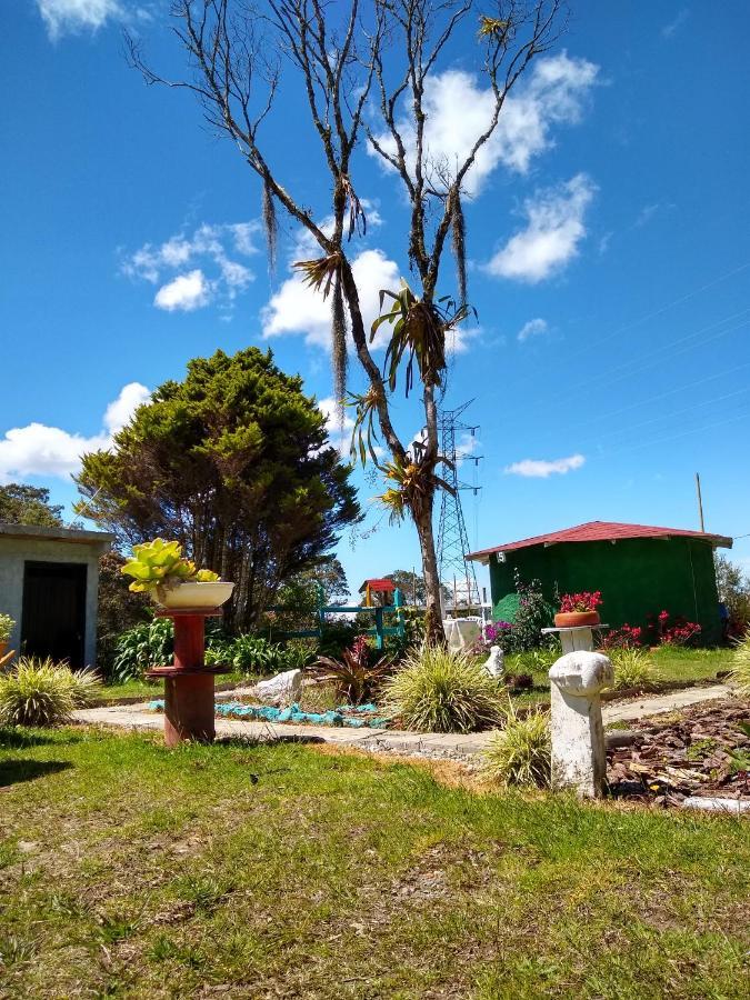 Hospedaje Santaelena -Chalets De Montana- Санта-Элена Экстерьер фото